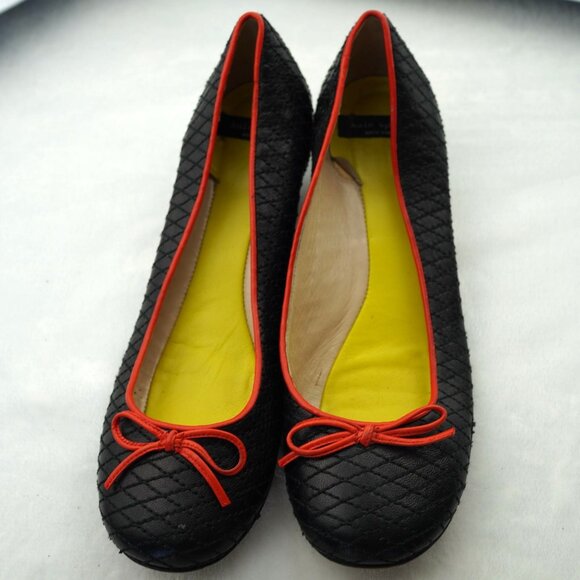 Kate Spade Quilted Leather Kitten Heel Ballet Pumps 7.5M Black Red Trim - Picture 3 of 16